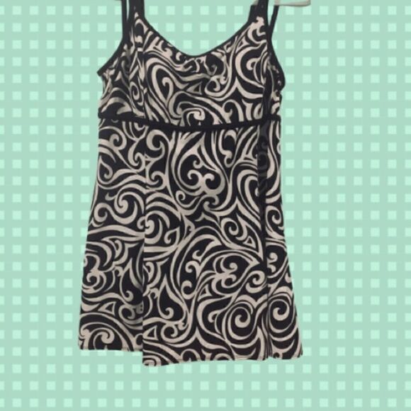 🌹 NWT Croft and Barrow Swimsuit - Picture 1 of 9